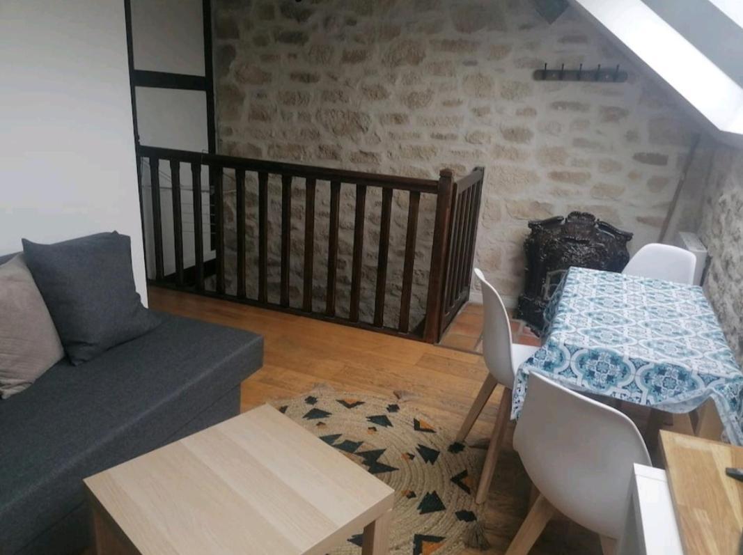 Le Charme De La Pierre Apartment Echarcon Luaran gambar