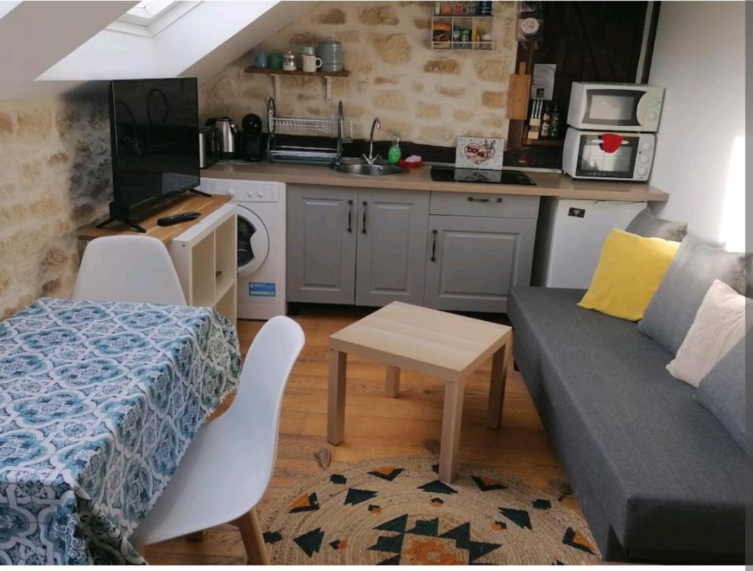 Le Charme De La Pierre Apartment Echarcon Luaran gambar